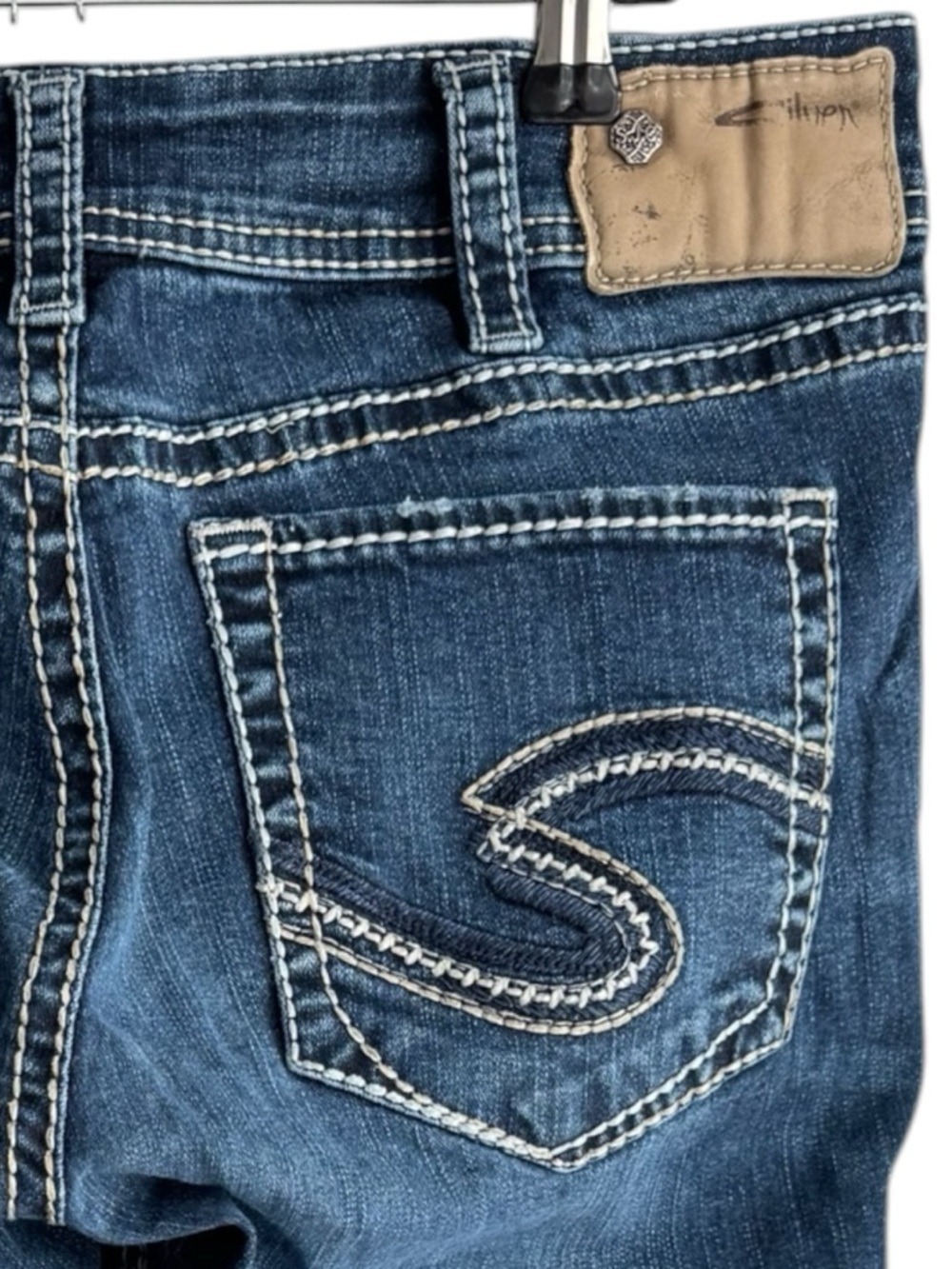 Silver Jeans Suki Mid Capri Womens Sz 30 Medium Wash Stretch Denim Crop Summer
